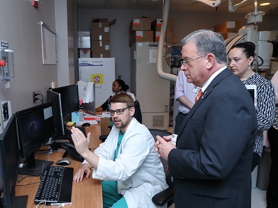 Commissioner David A. Wright of the U.S. Nuclear Regulatory Commissions visits the Ex-Vivo Lab