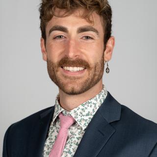 Headshot of Ryan Hannon