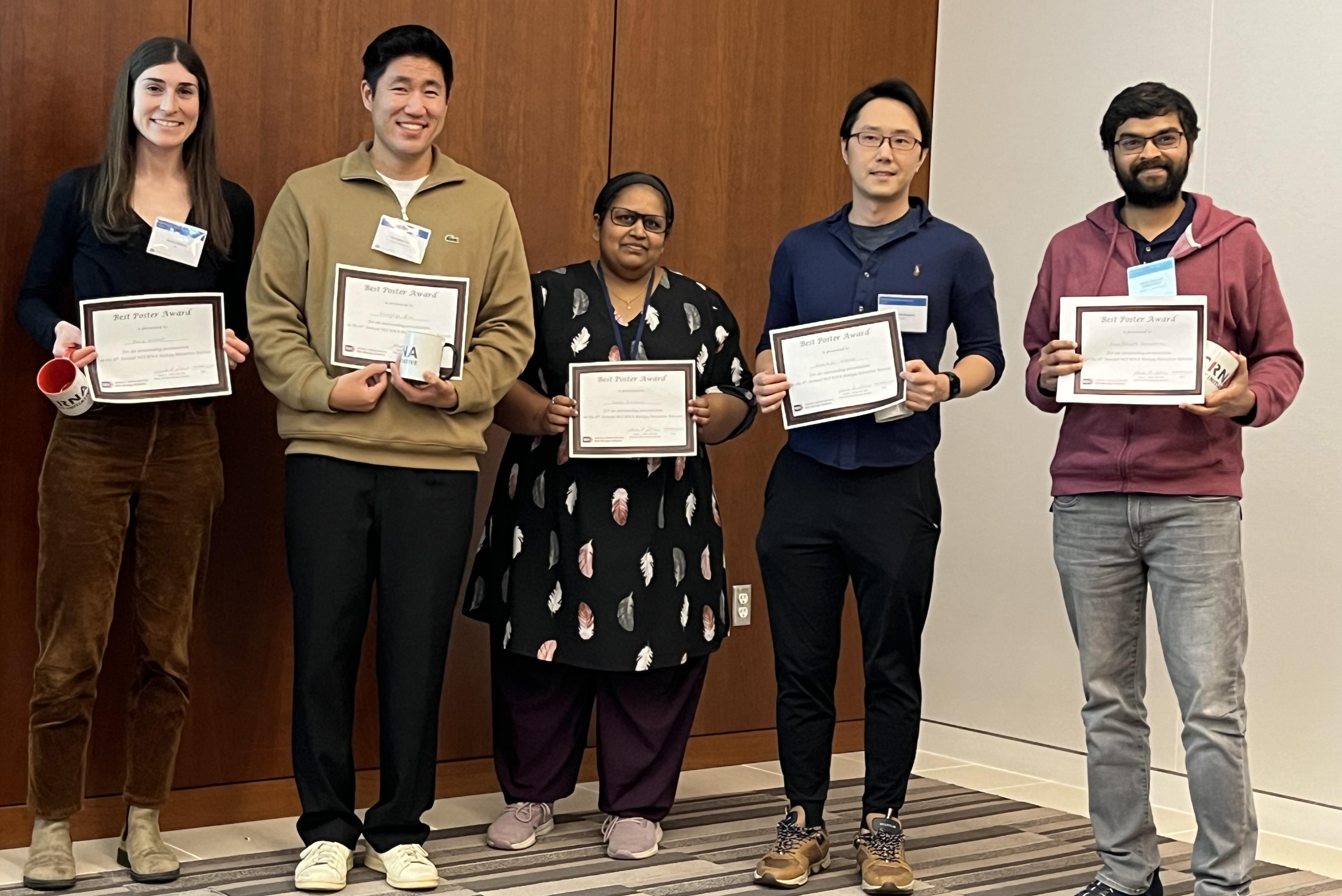 Congratulations to Arun for winning a poster prize at the RNA Initiative retreat!