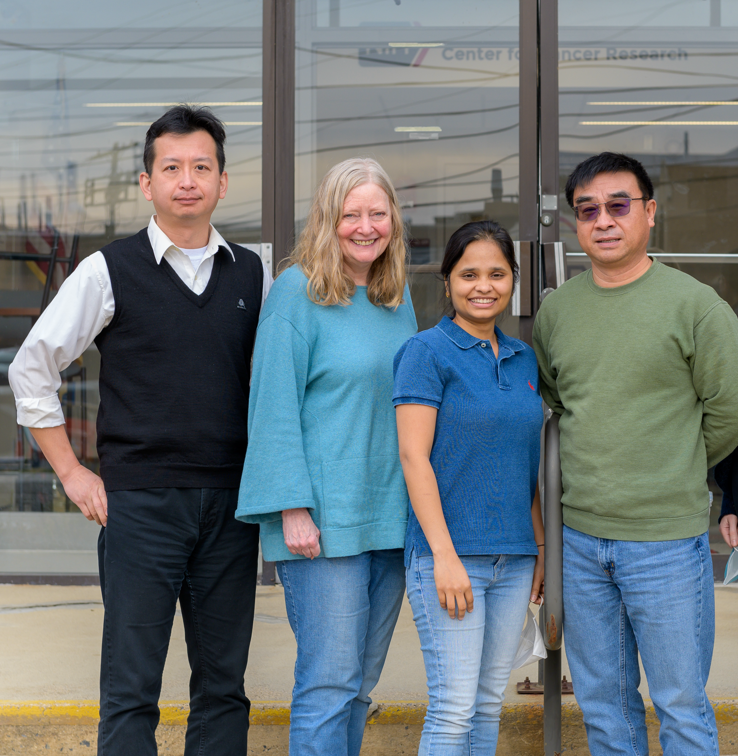 Mackem Lab Team 2021 - Bau-Lin Huang, Susan Mackem, Rashmi Patel, Alex Bao