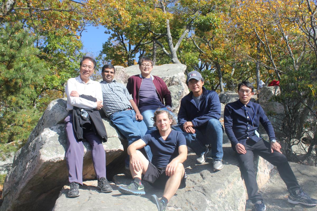 Photo of Zheng Lab group, 2016